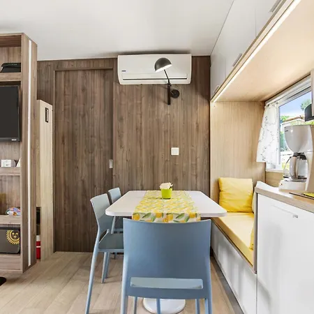 캠프장 Mobil-home Taos Vue Mer - Piscine Saint-Raphaël